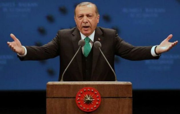 Ερντογάν: Οι οπαδοί του Γκιουλέν μπορεί να κάνουν πραξικόπημα στην Αλβανία